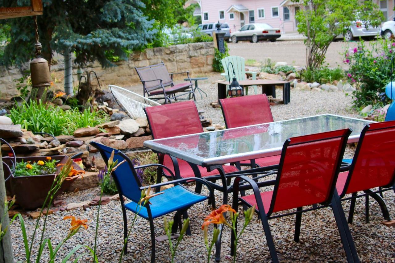 Mancos Inn Inn